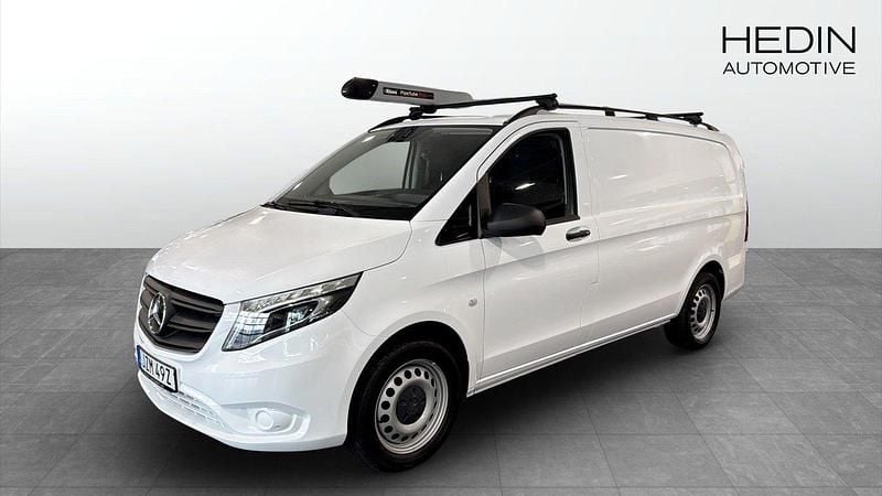 Vit (white) Begagnad 2023 Mercedes Vito Van | 379 900 kr (Marknadspris) - Bild 1/4