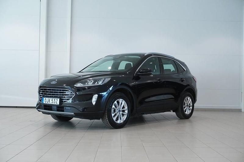 Svart Begagnad 2022 Ford Kuga Titanium SUV | 239 900 kr (Bra pris) - Bild 1/4