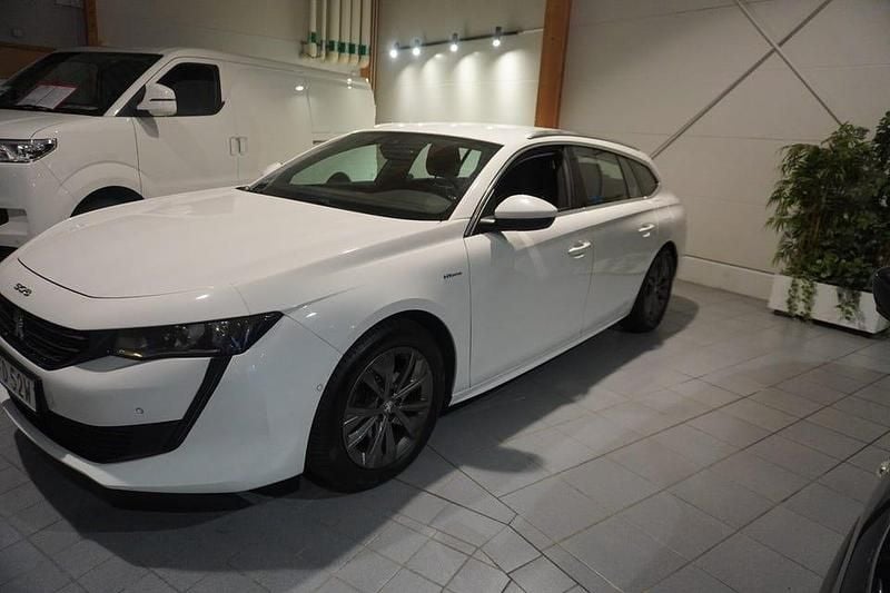Vit Begagnad 2020 Peugeot 508 SW Kombi | 169 000 kr (Superpris) - Bild 1/4