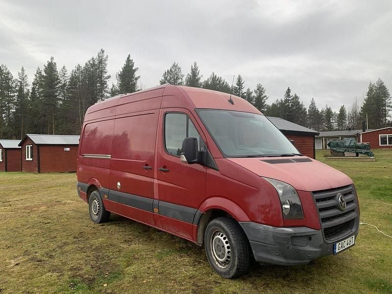 Röd Begagnad 2010 VW Crafter Van | 59 000 kr - Bild 1/4