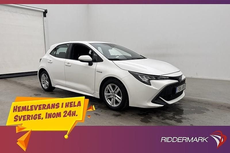 Begagnad Toyota Corolla Active 122 HK (89 kW) 2020 Vit Halvkombi