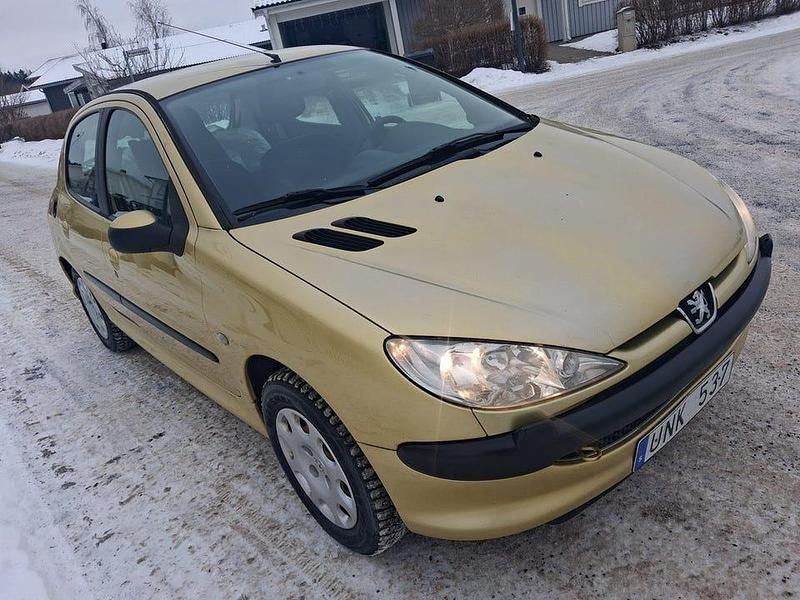 Begagnad Peugeot 206 109 HK (80 kW) 2004 Gulmet