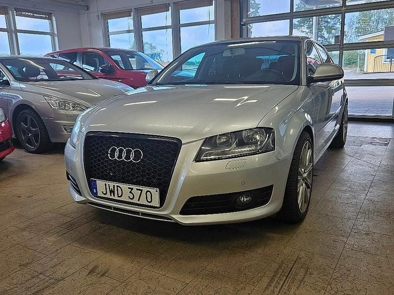 Begagnad Audi A3 Sportback 200 HK (147 kW) 2008 Silver Halvkombi