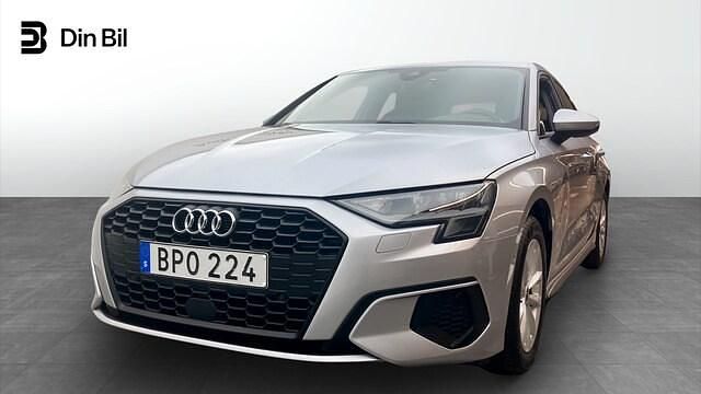 Florettsilver metallic Begagnad 2021 Audi A3 Proline | 254 000 kr (Marknadspris) - Bild 1/4