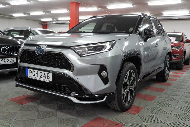 Grå Begagnad 2021 Toyota RAV4 Hybrid Premium SUV | 339 500 kr (Bra pris) - Bild 1/4
