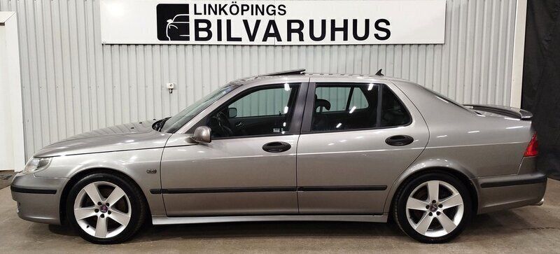 Grå Begagnad 2003 Saab 9-5 Aero Sedan | 149 900 kr - Bild 1/4
