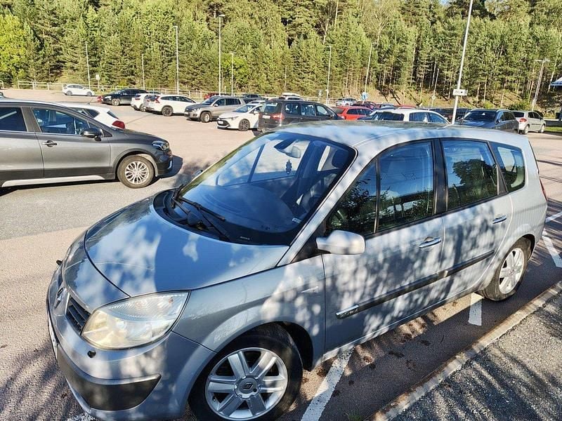 Gul Begagnad 2004 Renault Grand Scénic II Minibuss | 23 500 kr - Bild 1/4