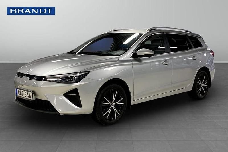 Grå Begagnad 2022 MG MG5 EV Long Range Luxury Kombi | 199 900 kr (Marknadspris) - Bild 1/4