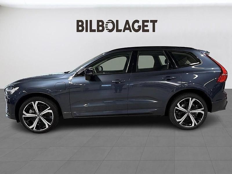 Begagnad Volvo XC60 Plus 349 HK (256 kW) 2024 Blå SUV