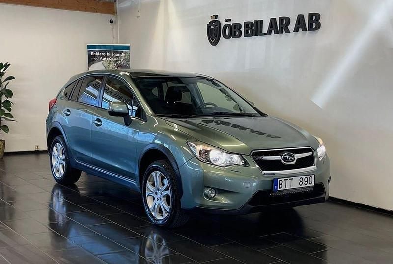 Ljusgrön (grön) Begagnad 2013 Subaru XV SUV | 81 900 kr (Marknadspris) - Bild 1/4