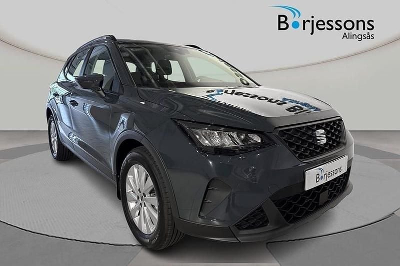 Blå Ny 2025 Seat Arona SUV | 239 900 kr (Lite dyr) - Bild 1/4