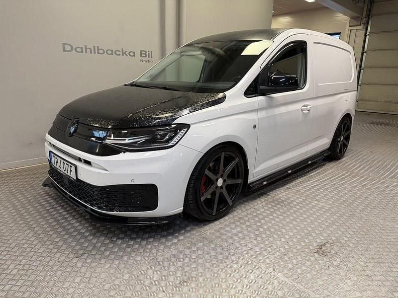 Begagnad VW Caddy 122 HK (89 kW) 2022 Vit Minibuss