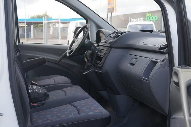 Begagnad Mercedes Vito 150 HK (110 kW) 2007 Vit Van