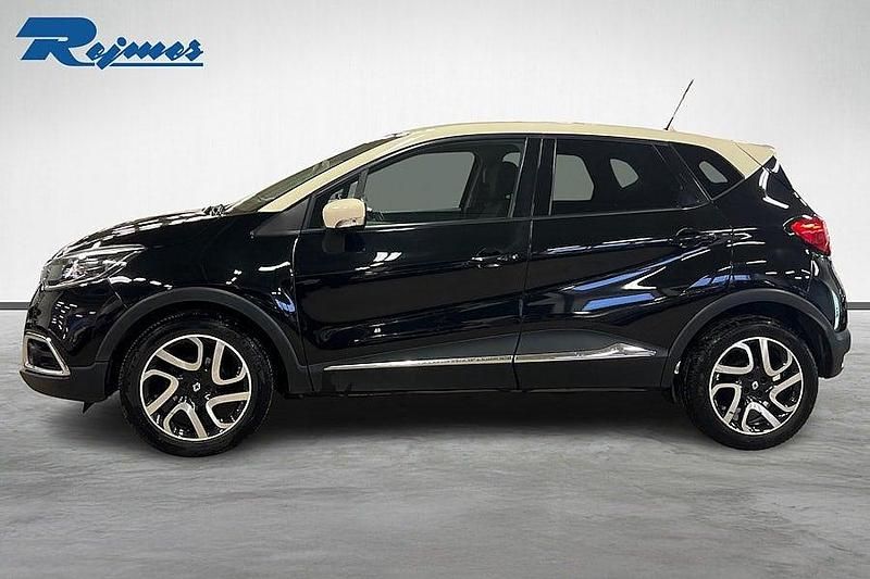 Begagnad Renault Captur Dynamique 90 HK (66 kW) 2015 Svart SUV
