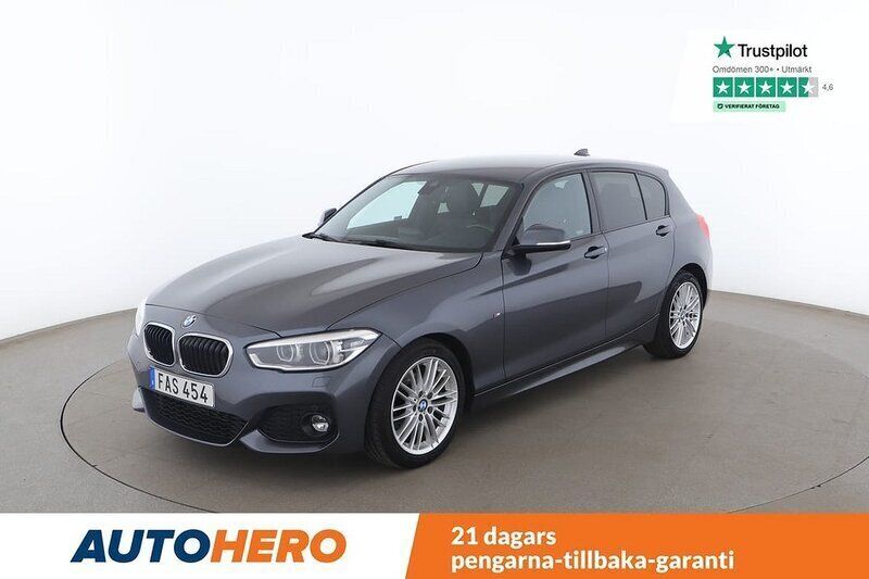 Grå Begagnad 2018 BMW 118 M Sport Halvkombi | 157 000 kr (Marknadspris) - Bild 1/4