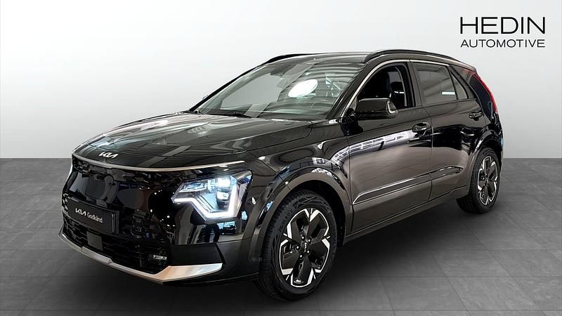Svart (black) Begagnad 2022 Kia e-Niro SUV | 319 900 kr (Lite dyr) - Bild 1/4