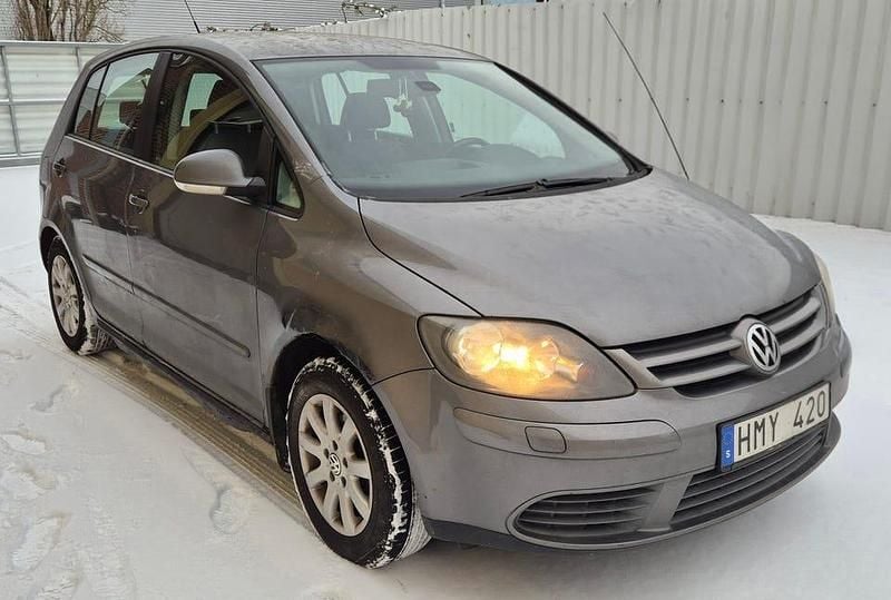 Begagnad 2009 VW Golf Plus Cross Minibuss | 22 900 kr (Superpris) - Bild 1/4