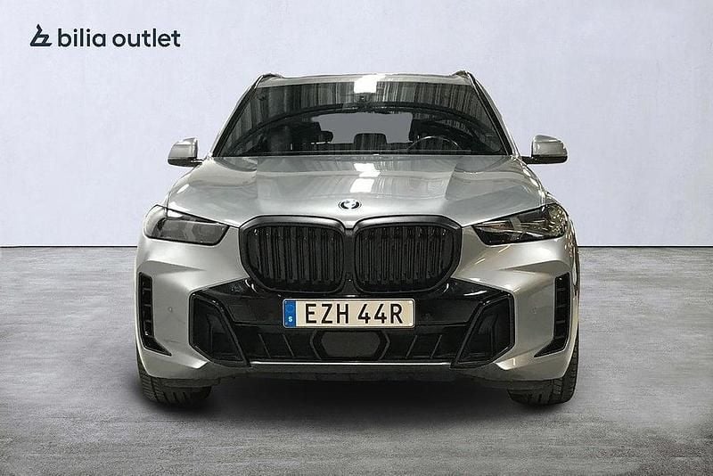 Begagnad BMW X5 M Sport 286 HK (210 kW) 2023 Grå SUV