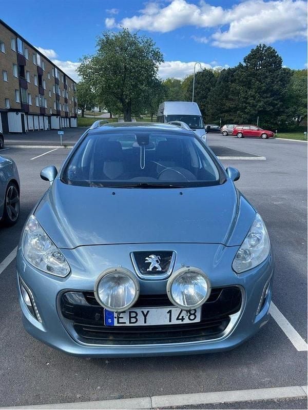 Blå Begagnad 2011 Peugeot 308 Kombi | 45 000 kr (Bra pris) - Bild 1/4
