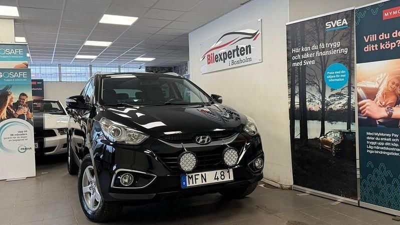 Svart Begagnad 2011 Hyundai ix35 SUV | 79 900 kr (Marknadspris) - Bild 1/4