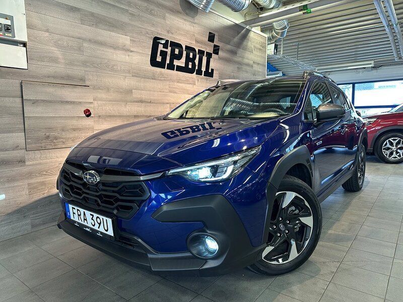 Blå Begagnad 2023 Subaru Crosstrek Kombi | 395 000 kr (Lite dyr) - Bild 1/4