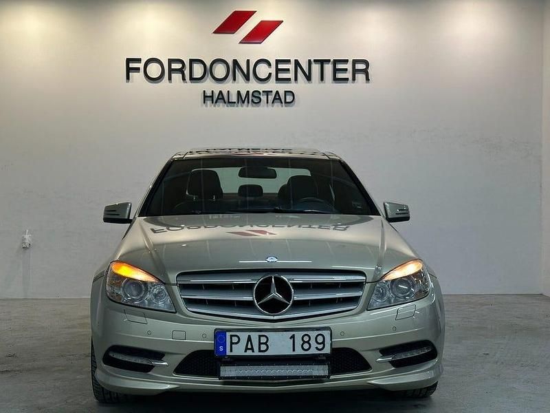 Begagnad Mercedes C180 AMG 156 HK (114 kW) 2010 Ljusbrun Sedan