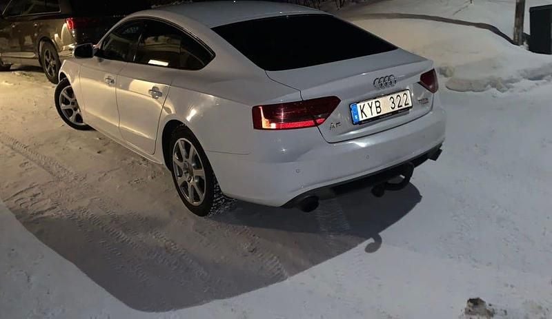 Begagnad Audi A5 Sportback 211 HK (155 kW) 2011 Halvkombi