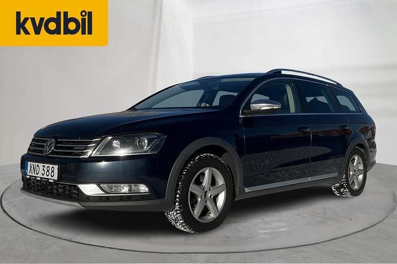 Begagnad VW Passat Alltrack 177 HK (130 kW) 2015 Blå Kombi
