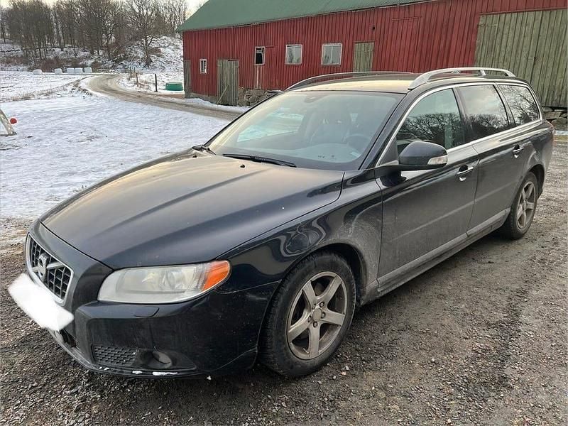 Begagnad Volvo V70 109 HK (80 kW) 2011 Svart metallic Kombi