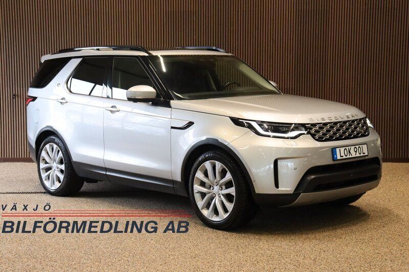 Grå Begagnad 2022 Land Rover Discovery 5 SE SUV | 599 000 kr (Lite dyr) - Bild 1/4