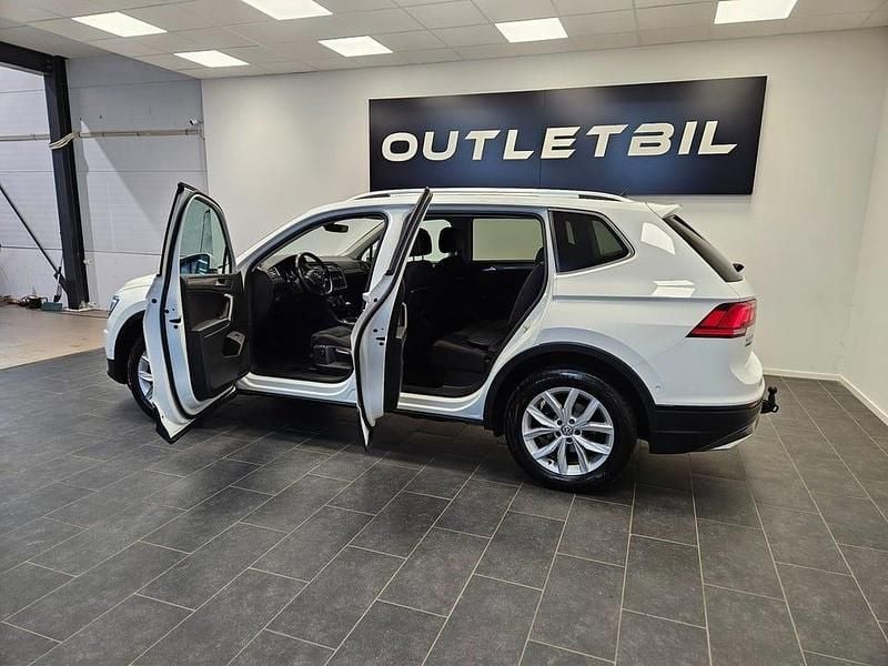Begagnad VW Tiguan Allspace 190 HK (139 kW) 2020 Vit SUV