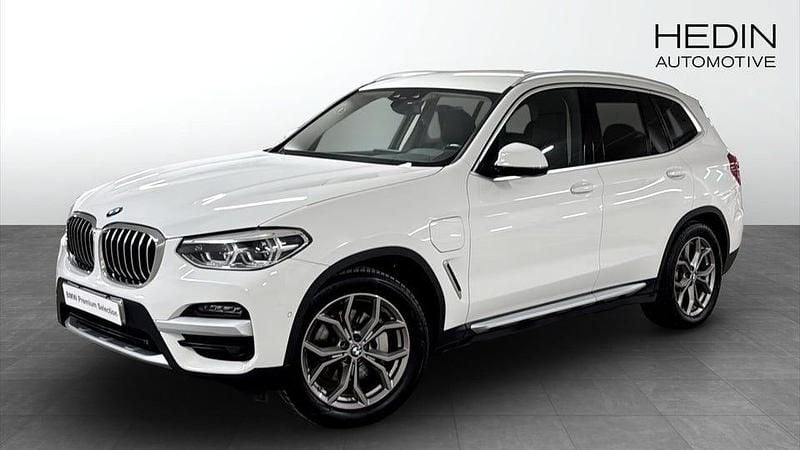 Vit Begagnad 2020 BMW X3 SUV | 289 700 kr (Bra pris) - Bild 1/4