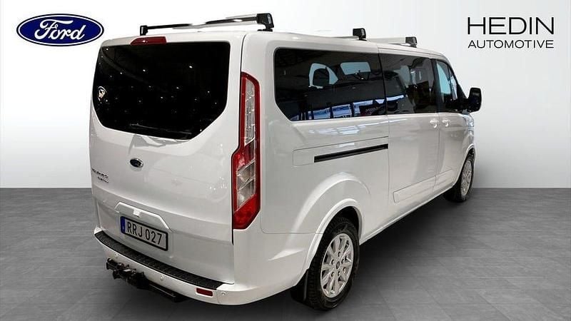Begagnad Ford Tourneo Custom Titanium 170 HK (125 kW) 2023 Vit Van