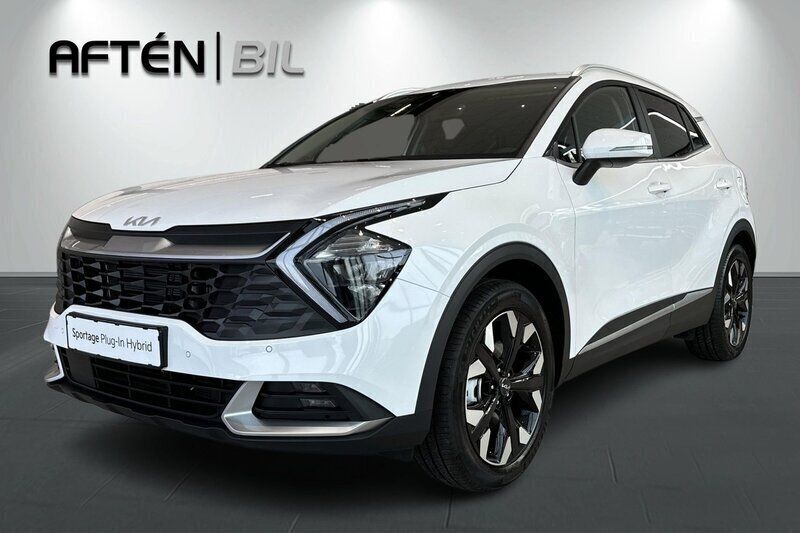 Vit (deluxe white) Begagnad 2023 Kia Sportage 2 SUV | 399 900 kr (Bra pris) - Bild 1/4