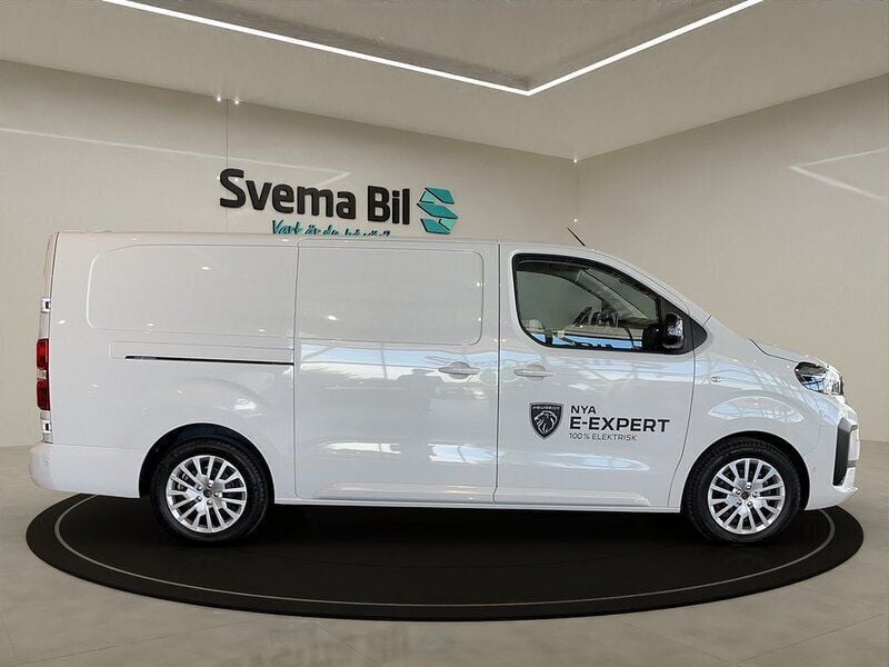Begagnad Peugeot e-Expert 100 kW (136 HK) 2024 Vit Van