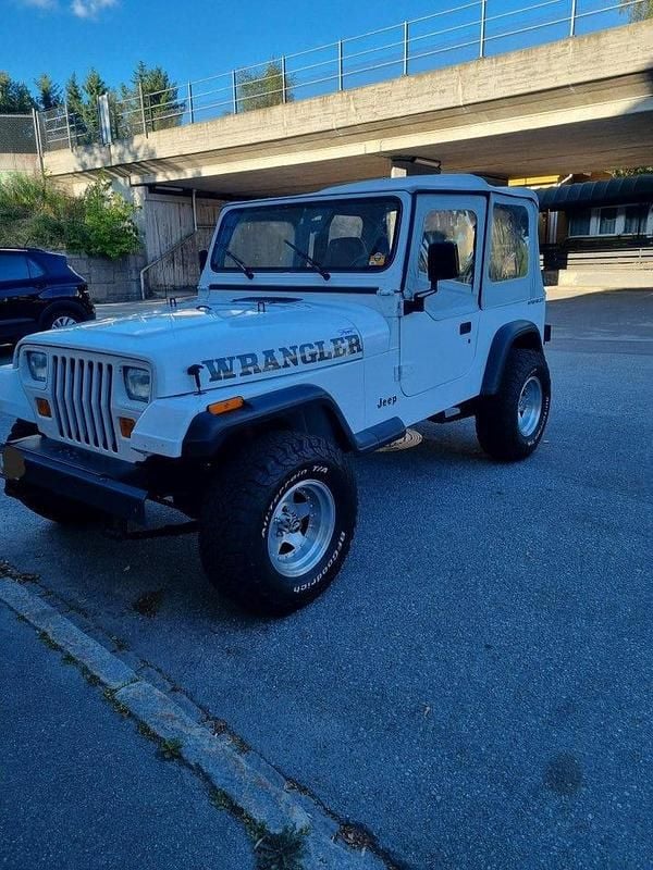 Begagnad 1992 Jeep Wrangler SUV | 169 000 kr - Bild 1/4