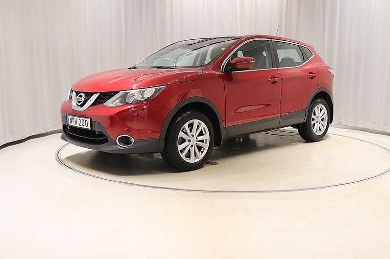 Röd Begagnad 2017 Nissan Qashqai SUV | 119 900 kr (Superpris) - Bild 1/4