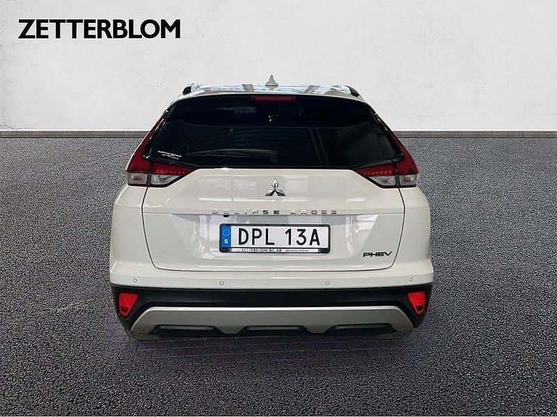 Begagnad Mitsubishi Eclipse 98 HK (72 kW) 2023 Vit Kombi