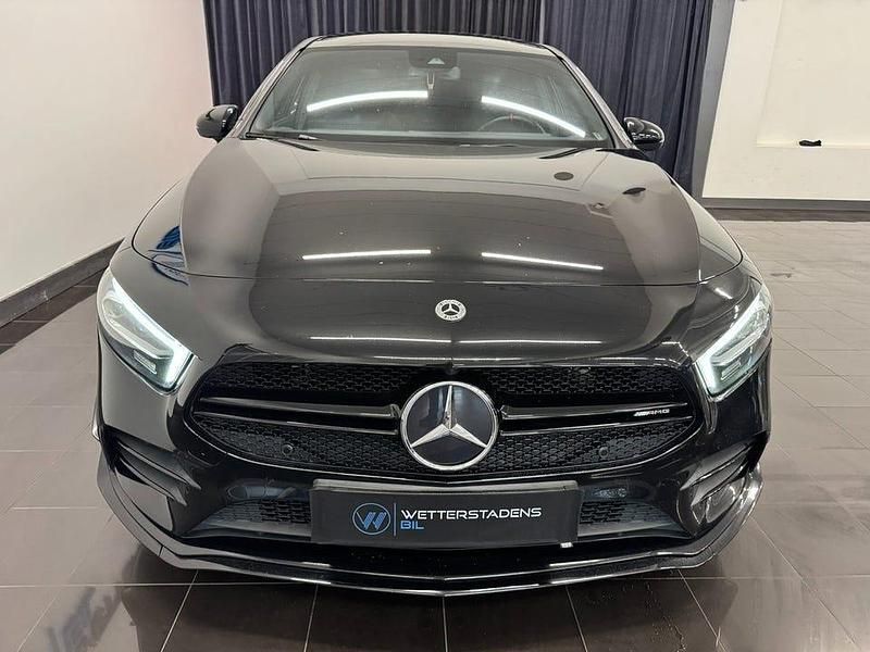 Begagnad Mercedes A35 AMG AMG 306 HK (225 kW) 2022 Svart Sedan