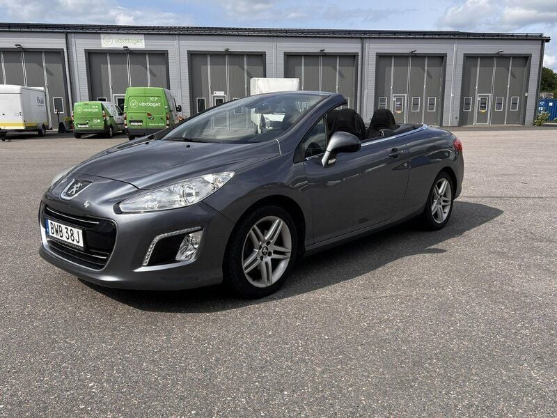 Begagnad 2011 Peugeot 308 CC Cab | 60 000 kr - Bild 1/4