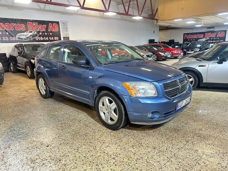 Blå Begagnad 2006 Dodge Caliber SUV | 39 900 kr (Marknadspris) - Bild 1/4