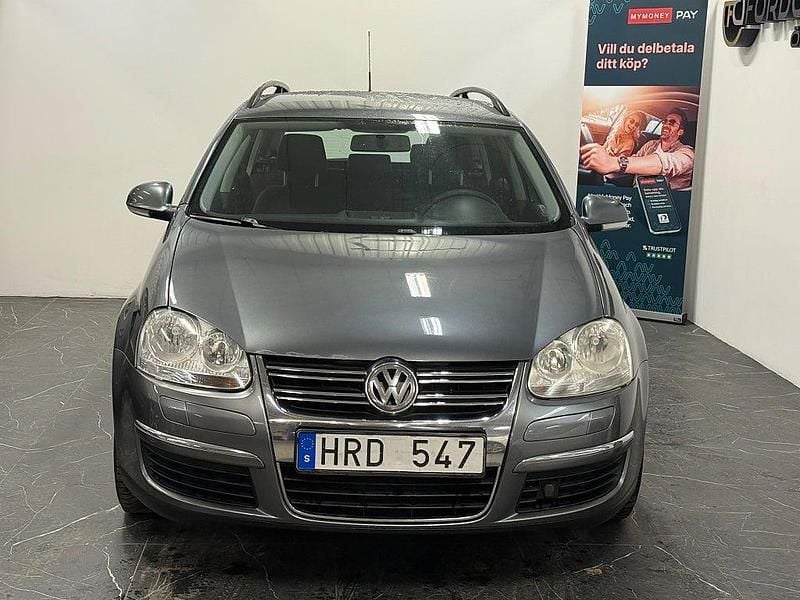 Begagnad VW Golf V 102 HK (75 kW) 2008 Grå Kombi