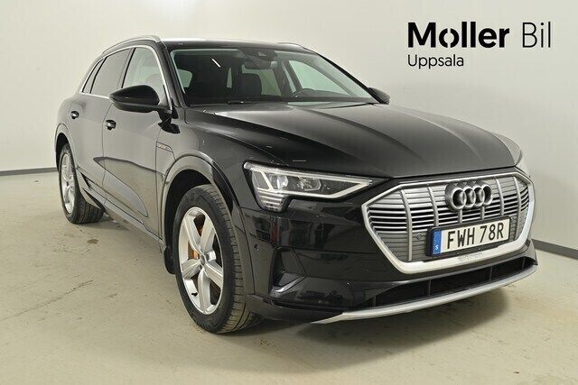 Brilliantsvart Begagnad 2021 Audi e-tron Proline SUV | 354 000 kr (Bra pris) - Bild 1/3