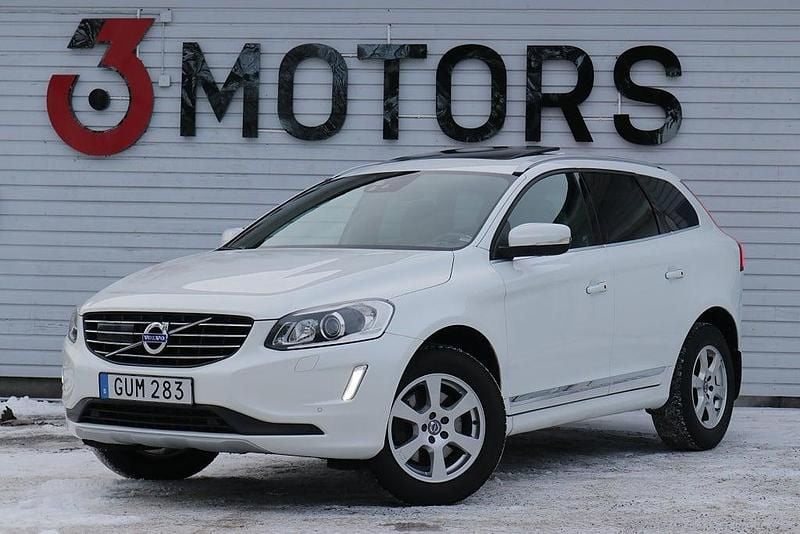 Begagnad Volvo XC60 Summum 190 HK (139 kW) 2015 Vit SUV