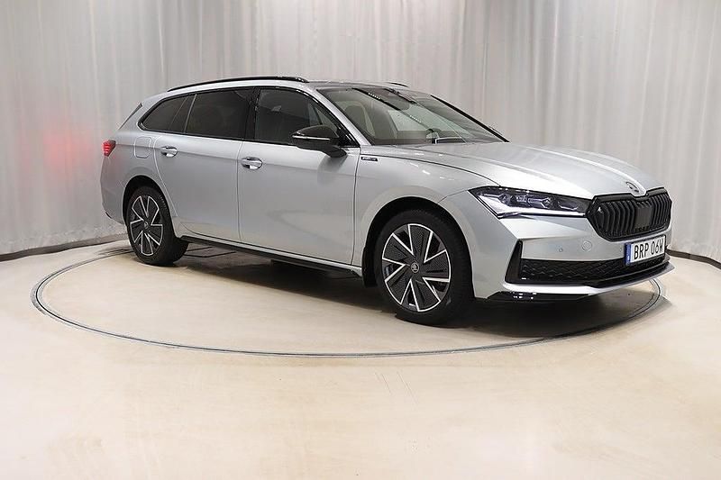 Ny Skoda Superb SportLine 204 HK (150 kW) 2026 Kombi