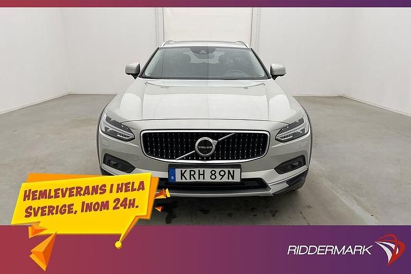 Begagnad Volvo V90 CC 250 HK (183 kW) 2020 Vit Kombi