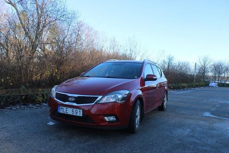Begagnad 2010 Kia Ceed Sportswagon Kombi | 35 000 kr (Superpris) - Bild 1/4