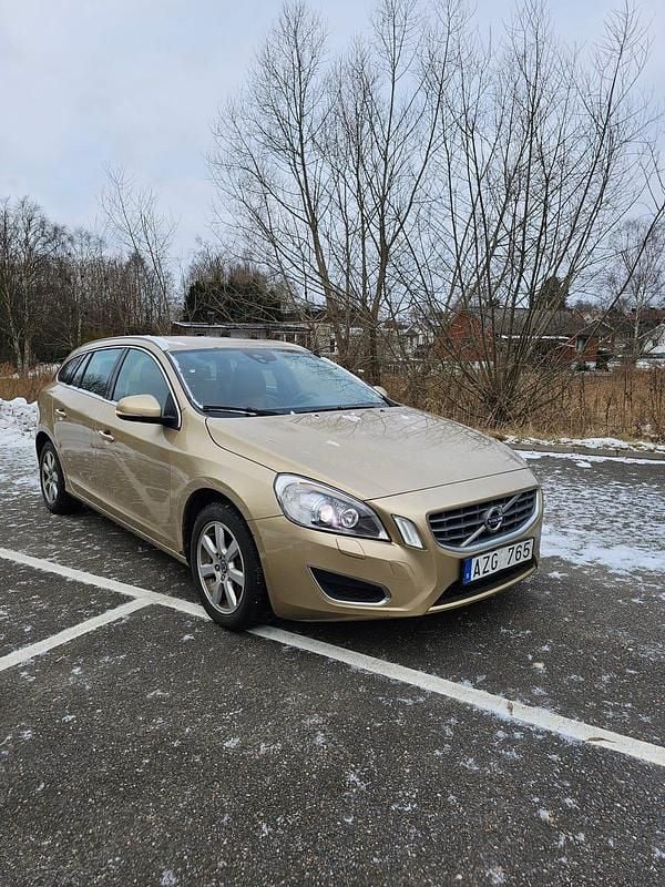 Begagnad Volvo V60 205 HK (150 kW) 2011 Kombi