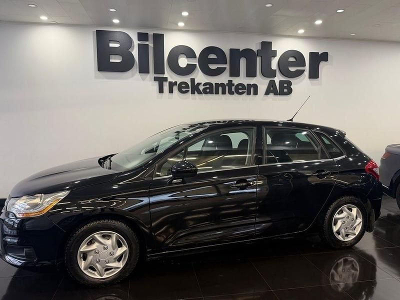 Begagnad Citroën C4 114 HK (83 kW) 2013 Svart Halvkombi
