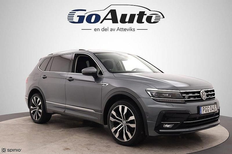Grå Begagnad 2018 VW Tiguan Allspace R-line SUV | 269 500 kr (Lite dyr) - Bild 1/4